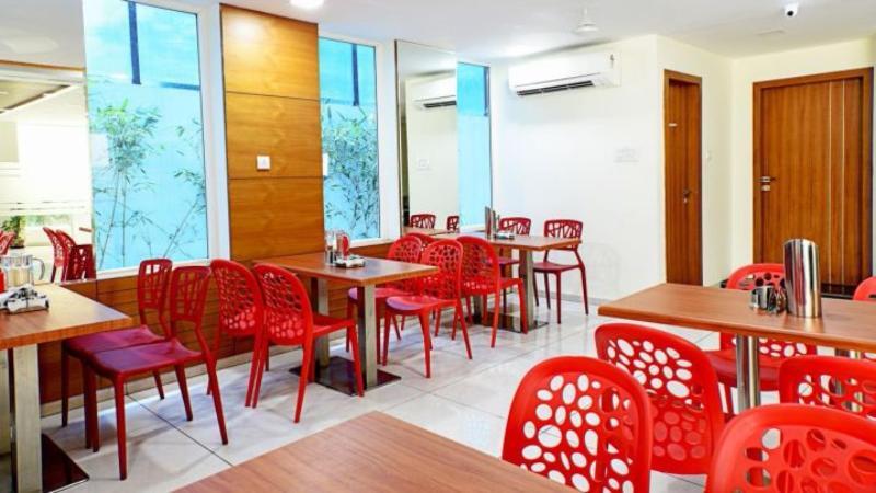 Oyo 14500 Hotel Hill View Guest House Hyderabad Exterior photo