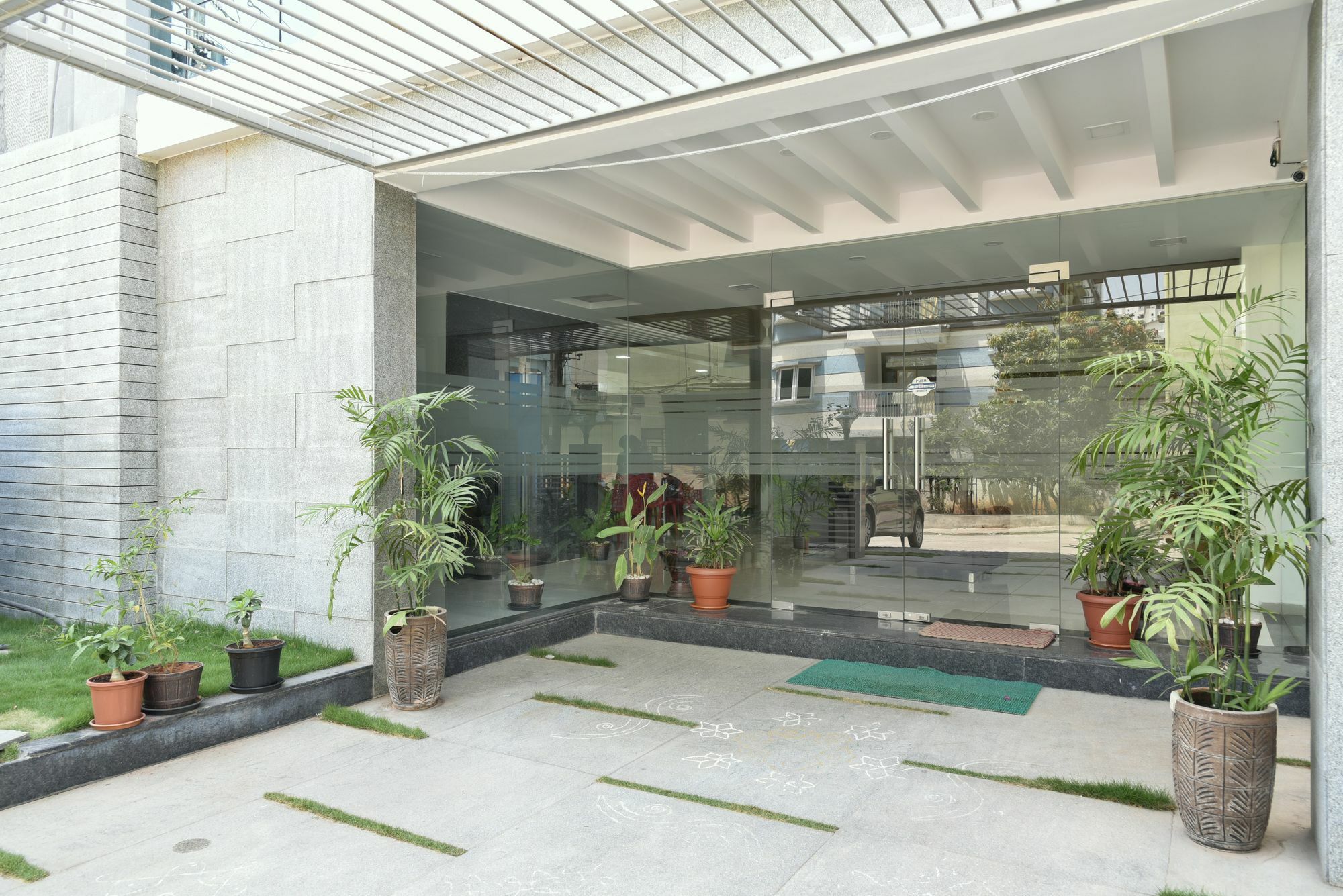 Oyo 14500 Hotel Hill View Guest House Hyderabad Exterior photo