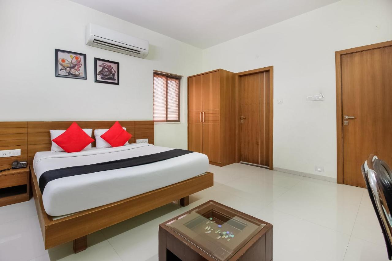 Oyo 14500 Hotel Hill View Guest House Hyderabad Exterior photo