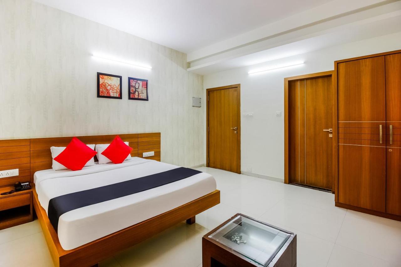 Oyo 14500 Hotel Hill View Guest House Hyderabad Exterior photo