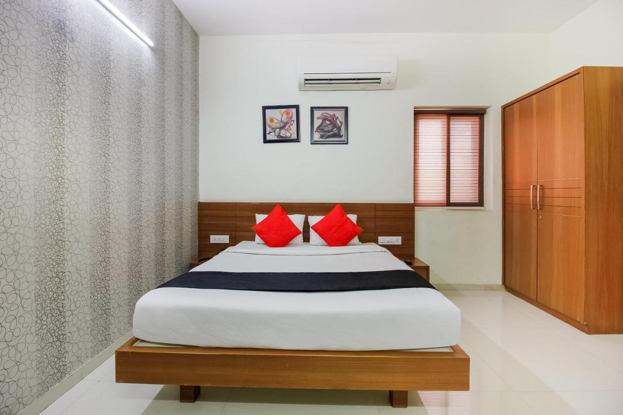 Oyo 14500 Hotel Hill View Guest House Hyderabad Exterior photo